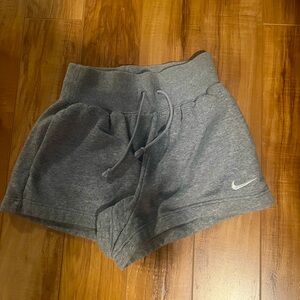 Nike Sportswear Phoenix Fleece